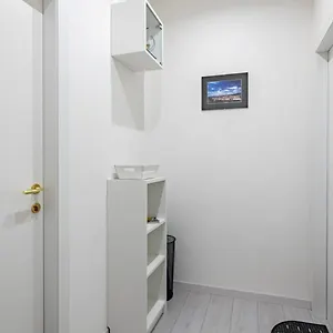  Apartamento Quiet And Modern Italia